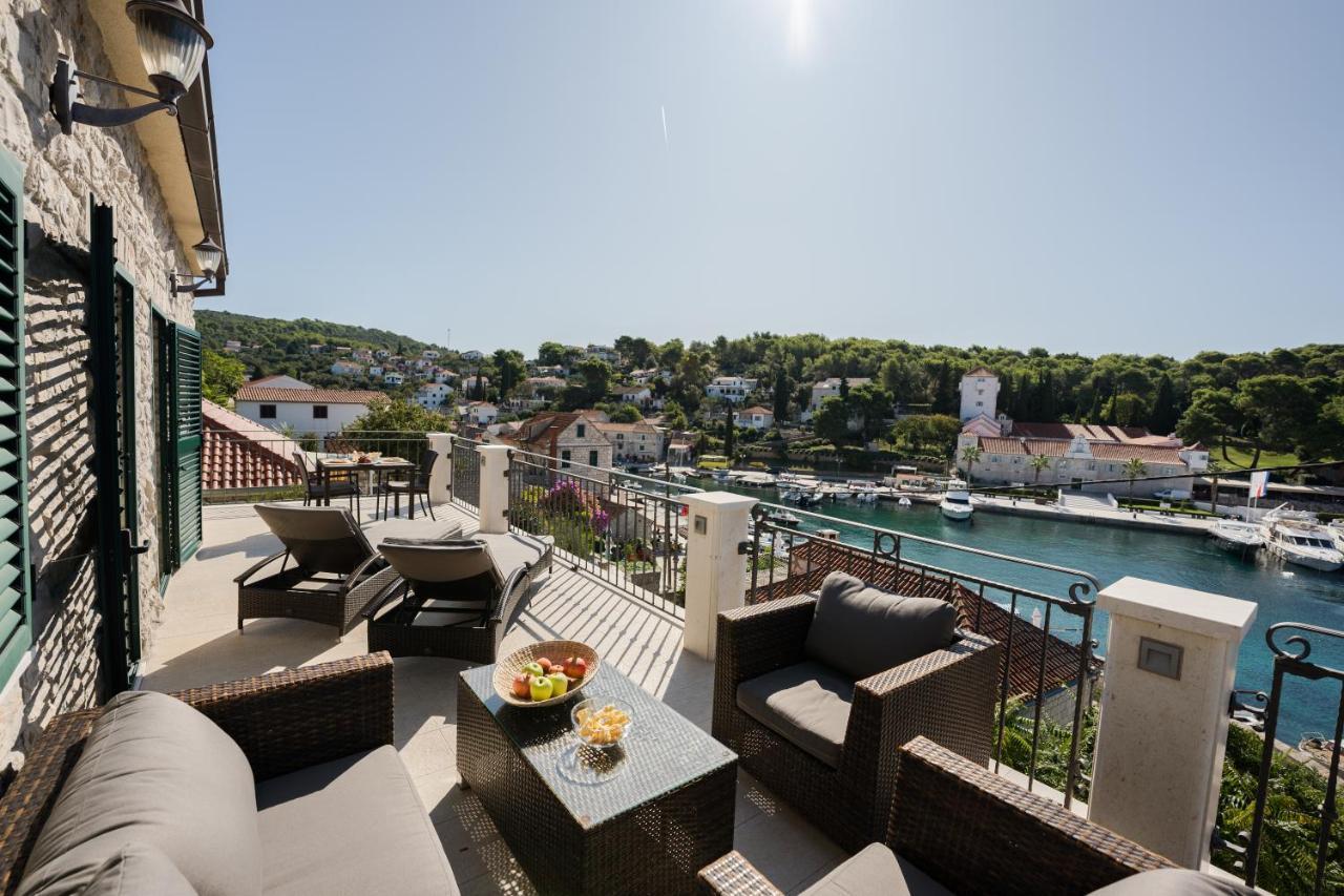 Solta Life Apartments Maslinica Exteriér fotografie